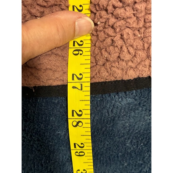 PINK Victoria's Secret Black and Pink Full Zip Sherpa/Fleece Jacket Size Large - Picture 11 of 13